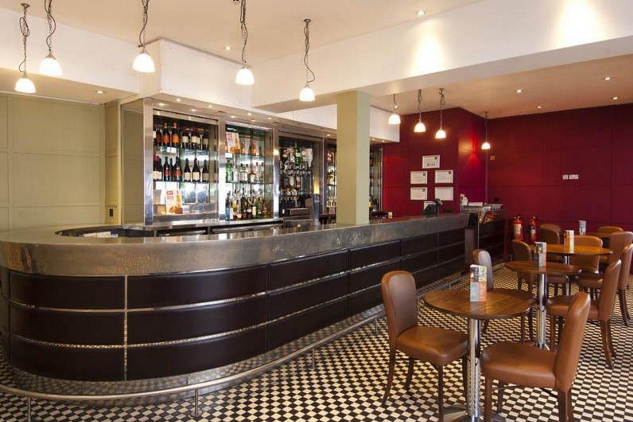 Premier Inn London Hampstead Exterior photo